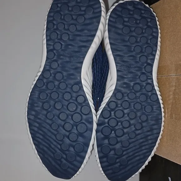 Adidas  Alphabounce EM Blus size 10 mens new no Box sneakers shoes