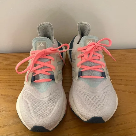 {Adidas} Ultraboost 22 Women’s Running Shoes