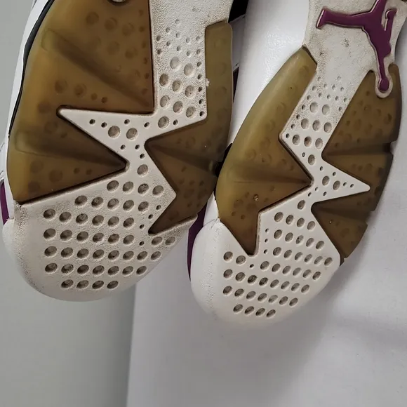 Air Jordan retro 6 grapes athletic shoes
