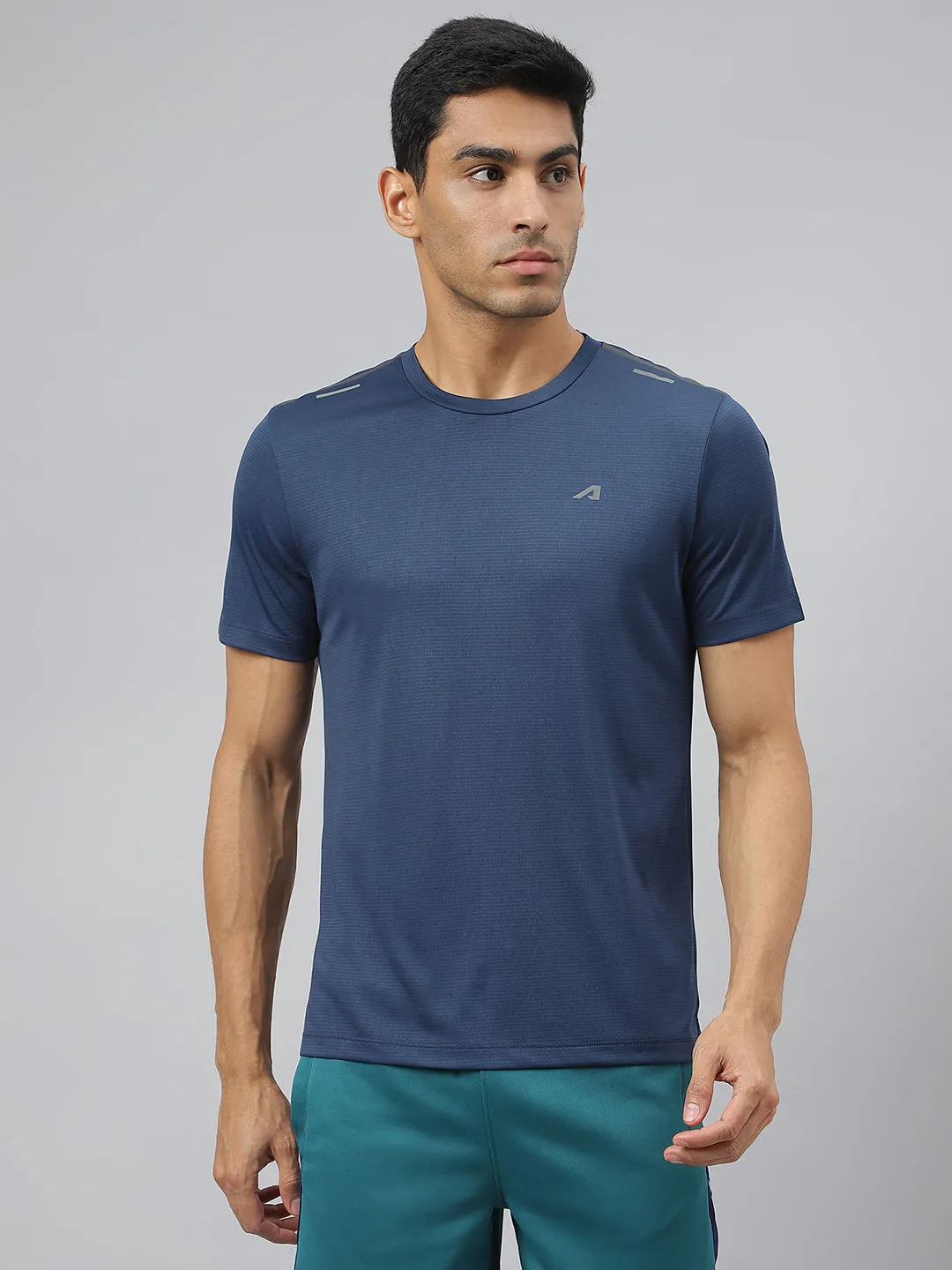 Alcis Men Golden Olive Drytech  Anti-Static Slim-Fit Round Neck Running T-Shirt