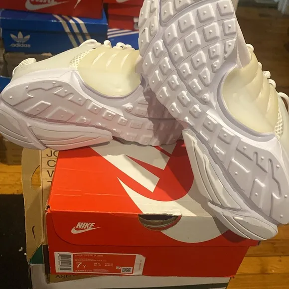 Bigs Girls/Women’s Nike Sneakers