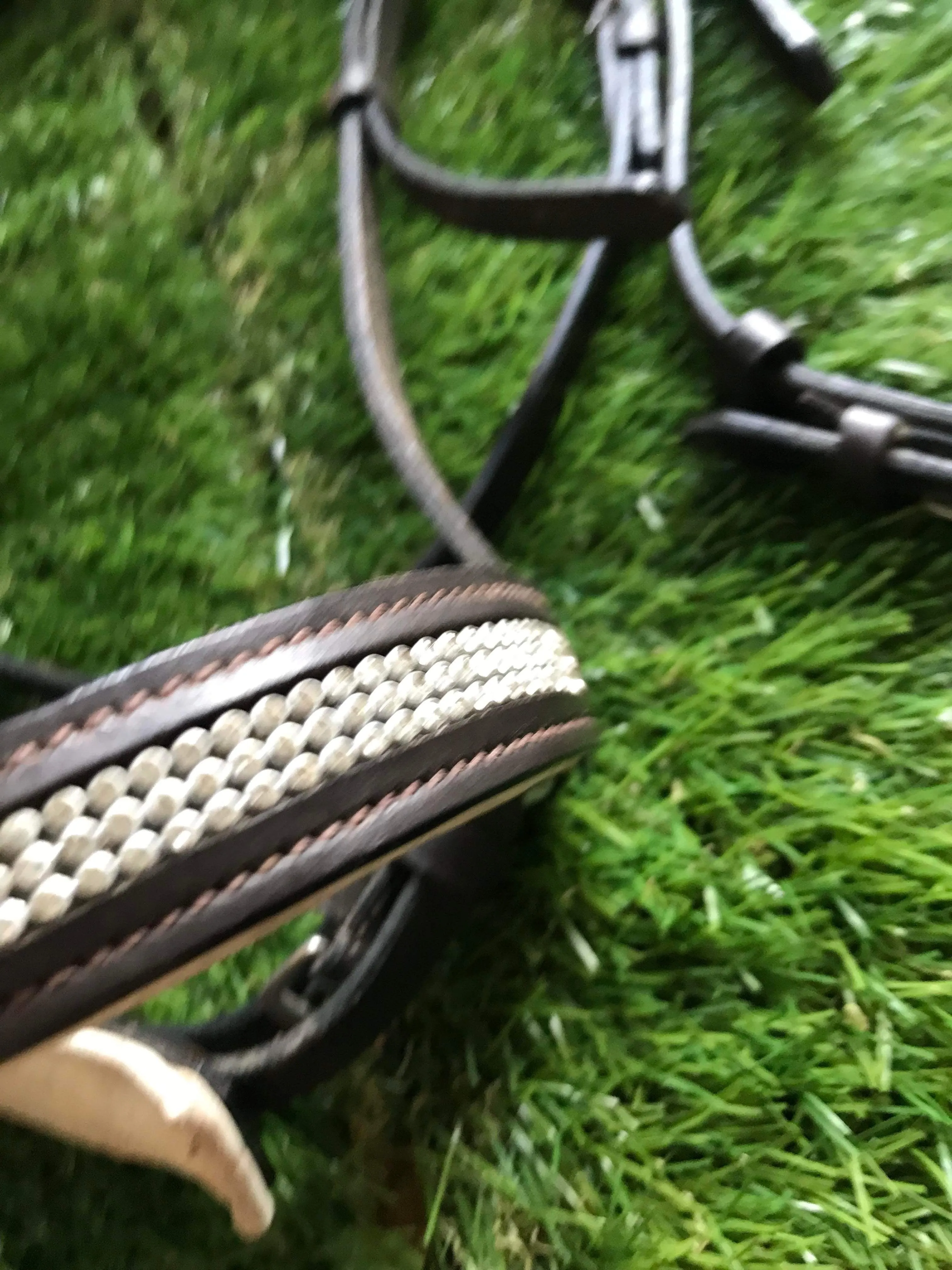 Brown xfull size bridle bling with white padding FREE POSTAGE ❤️