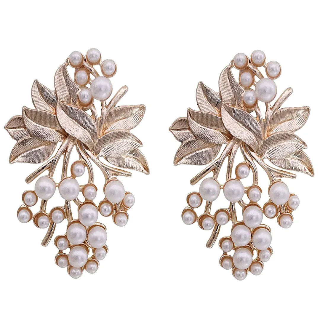 Combo of 2 Pearl stud and Flower Pearl Stud Earrings