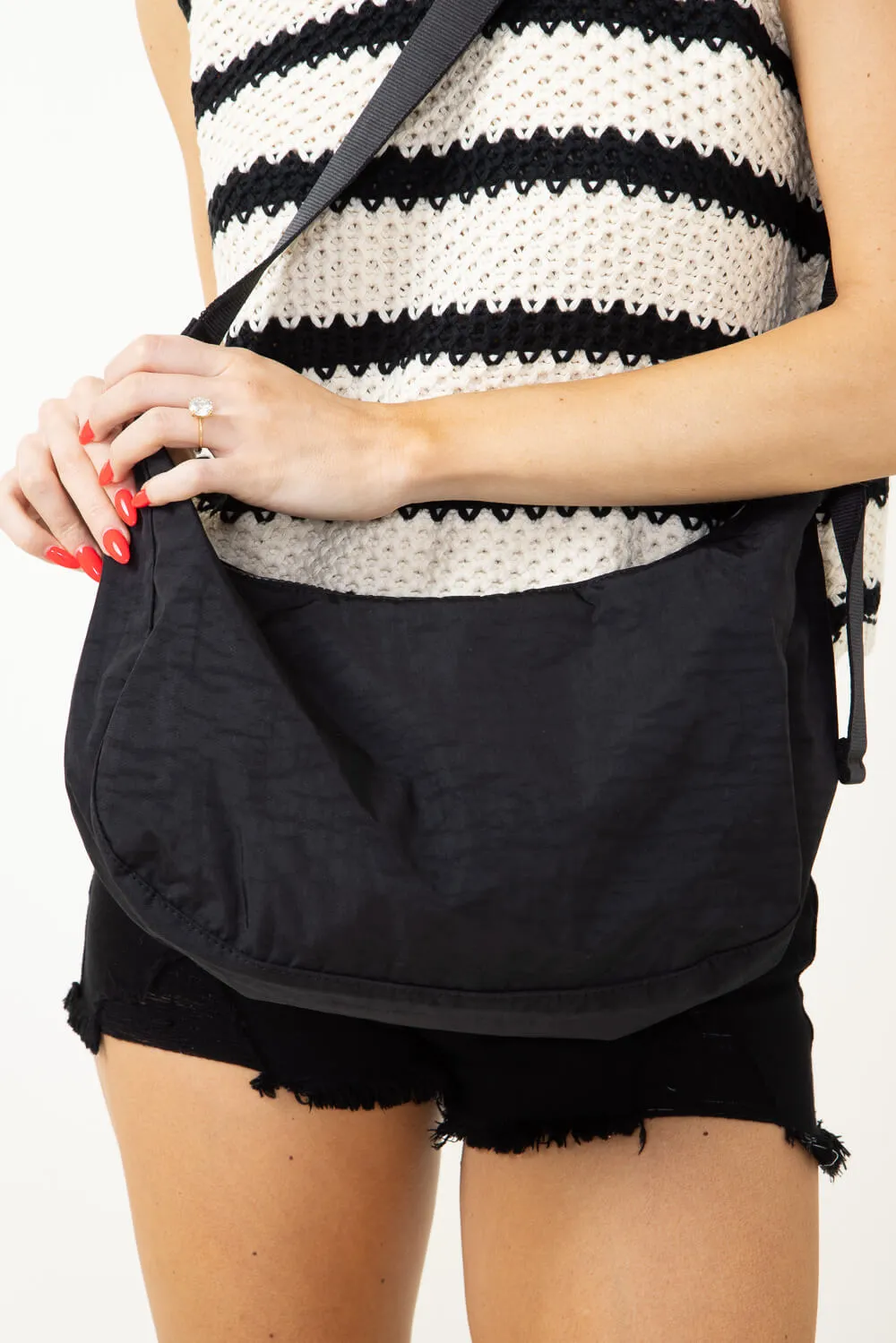 Crescent Bag for Women in Black | QBS410119-BLACK