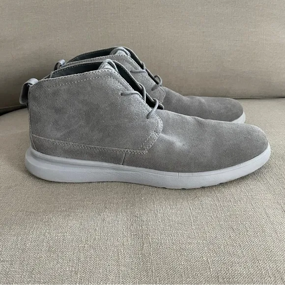 Johnnie-O The Chill Chukka Boot Grey Suede Leather Men’s Size 9.5