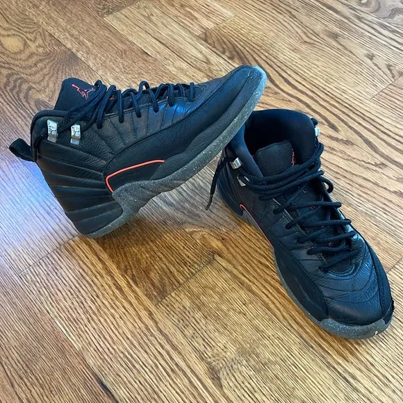 Jordan 12 Retro Utility Shoes/Sneakers. Size 4.5Y. Excellent Condition.