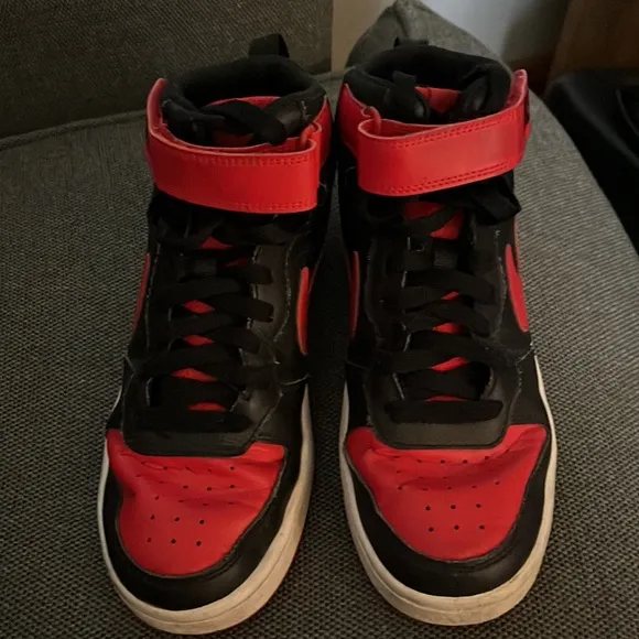 Kids Nike Grade School Court Sneakers
