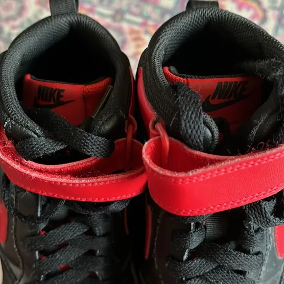 Kids Nike Grade School Court Sneakers