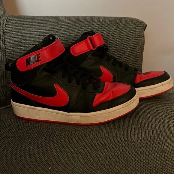 Kids Nike Grade School Court Sneakers