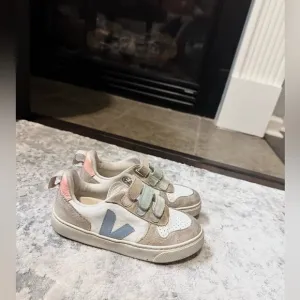 kids veja sneakers boy or girl