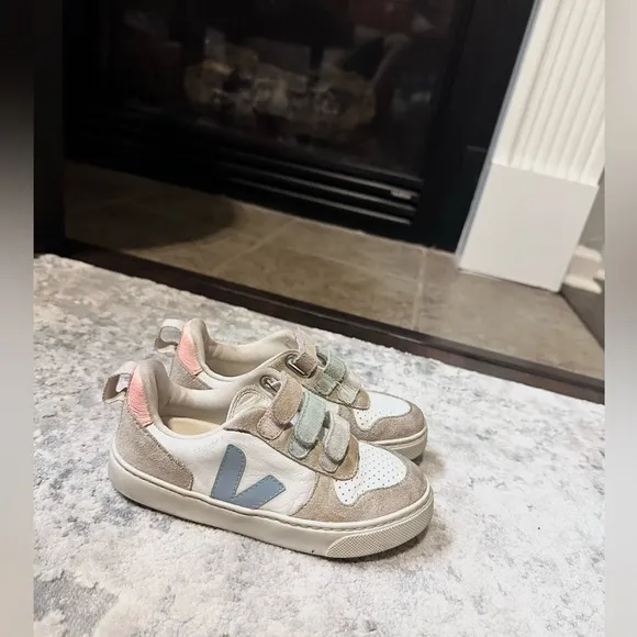 kids veja sneakers boy or girl