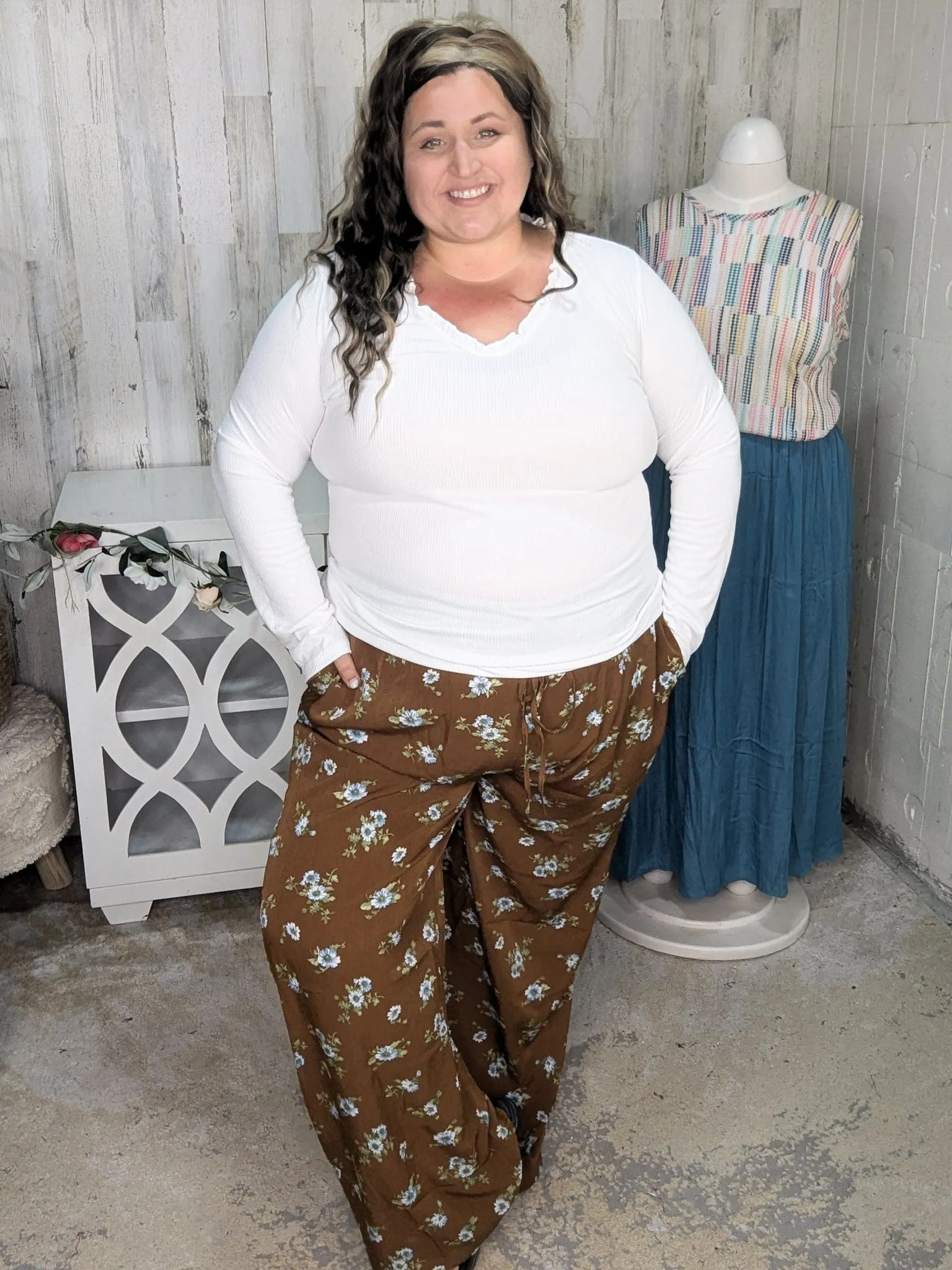 Kristen Floral Wide Leg Pants (2 colors)