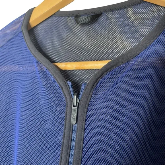 Lululemon Lab Kaomi Mesh Reversible Blue Black Lightweight Athletic Gym