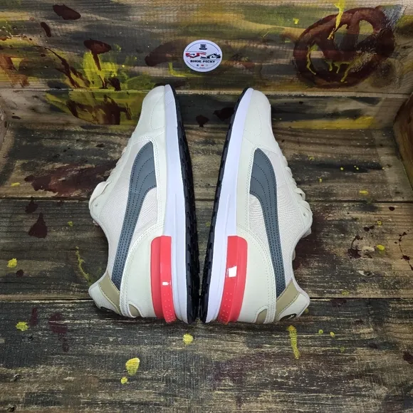 Men‎ Puma Graviton Cream Red Gray Lace up sneakers size 12 new