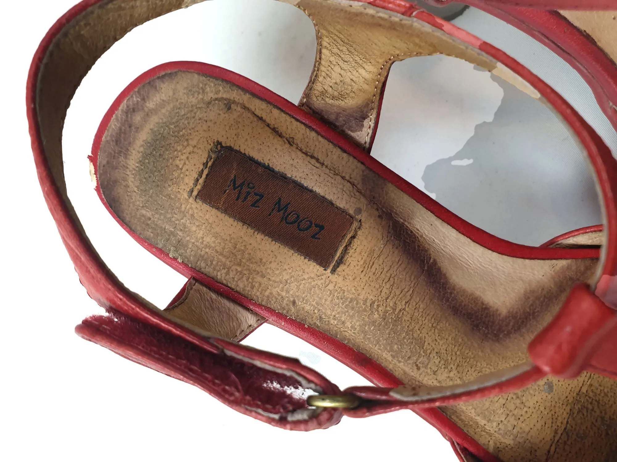 Miz Mooz "Carter" red leather low heeled sandals size 37