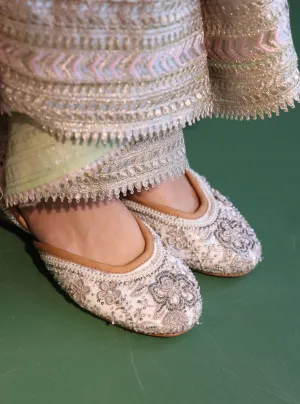 Mumul Nimrah Silver Vegan Jutti