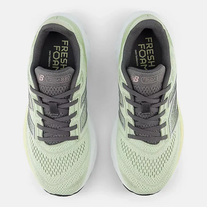 NEW BALANCE- WOMENS 880 SNEAKER