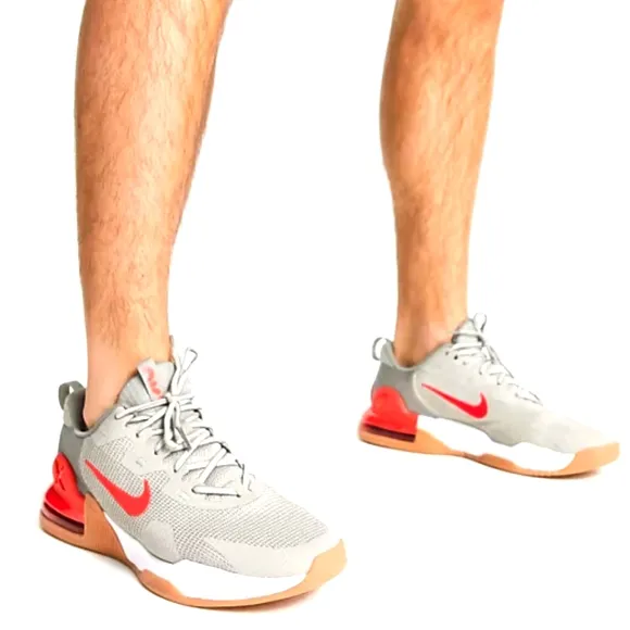 Nike Air Max Alpha sneakers in Gray and Red - Size 8.5 (M); 10 (W) P1273