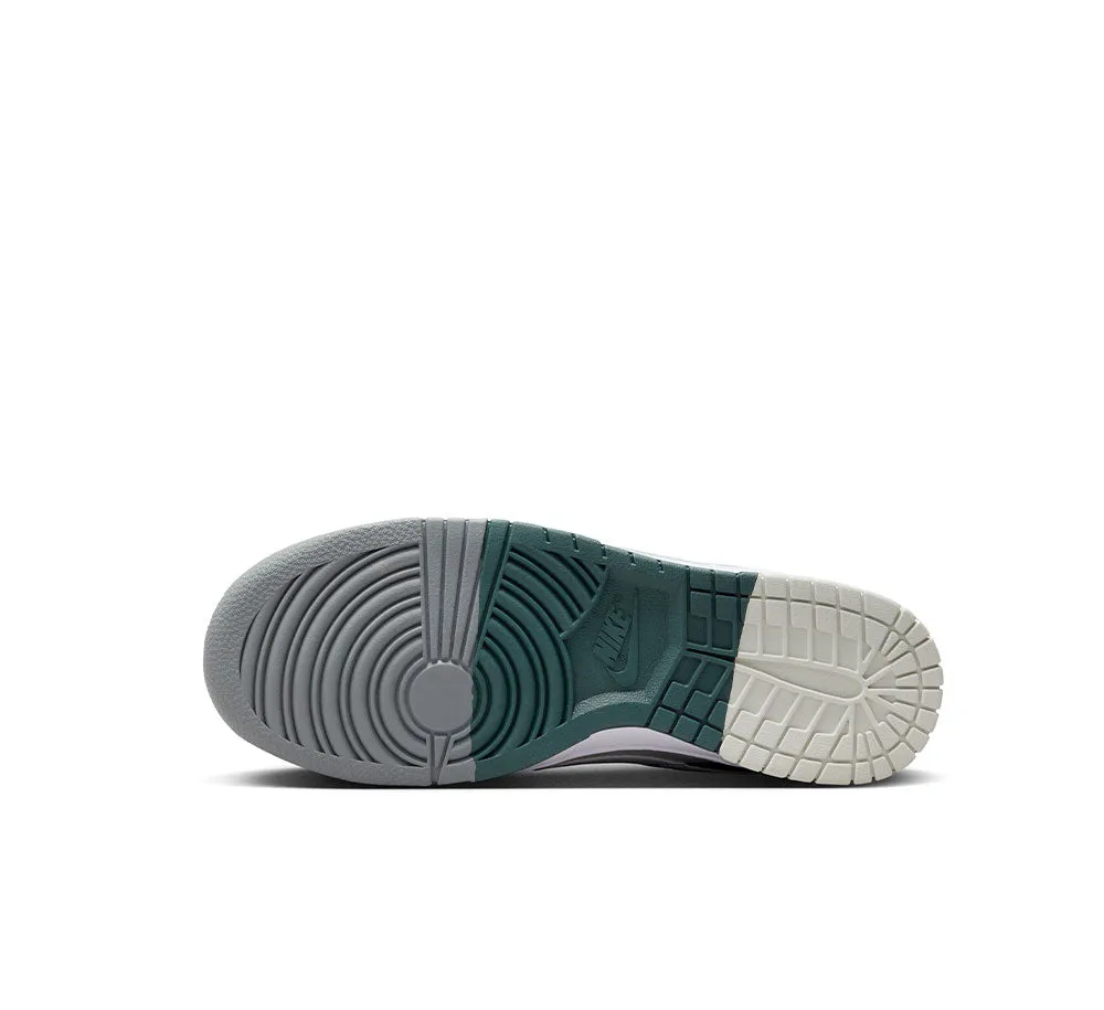 NIKE DUNK LOW RETRO PRM