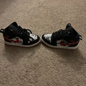 Nike jordan boys sneakers size 12c