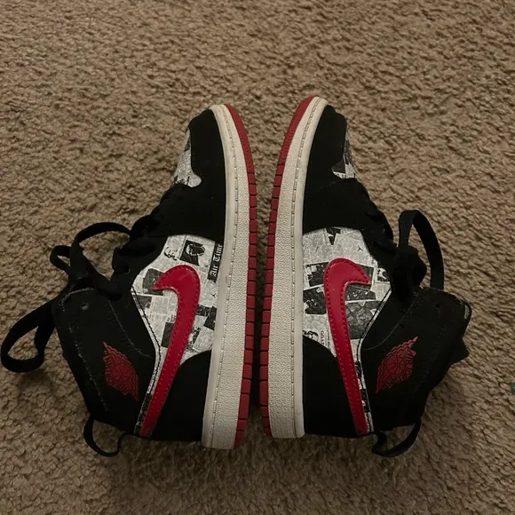 Nike jordan boys sneakers size 12c