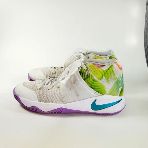 Nike Kyrie 2 Easter Edition Shoes Sneakers Size 6.5 Style 826673-105