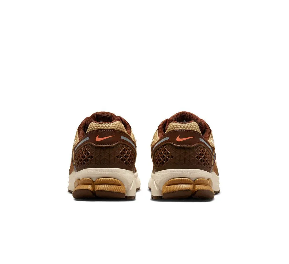NIKE ZOOM VOMERO 5