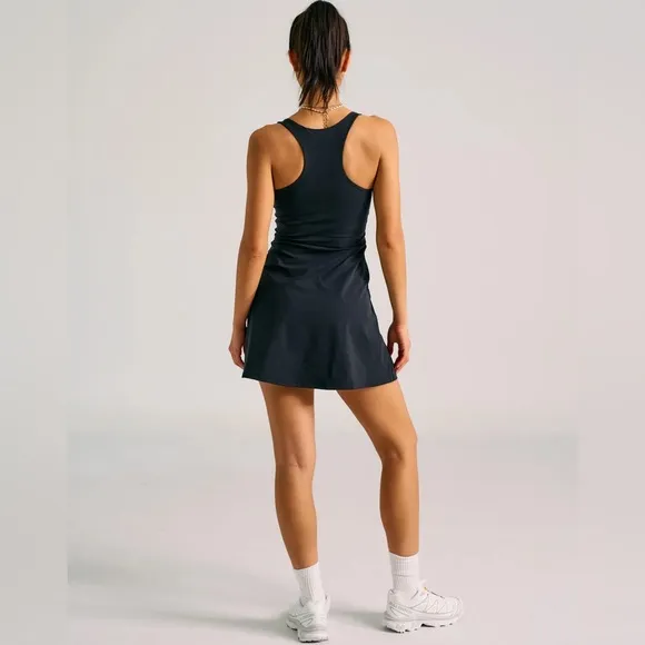 Outdoor Voices Black Sleeveless V-Neck Stretchy Volley Dress Size Small