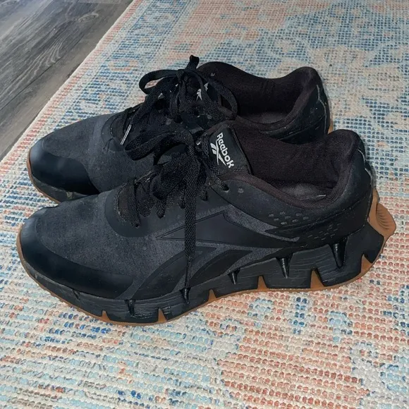Reebok Zig Dynamica 2.0 Men's Sneakers, Black/Gum, Size 9.5