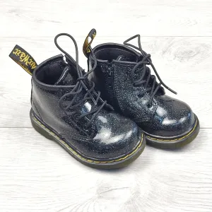 RUBH1 - Authentic black sparkly Doc Martens boots. Size 6