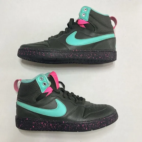 Sku BQ5440300 Used like new Nike Sneakers