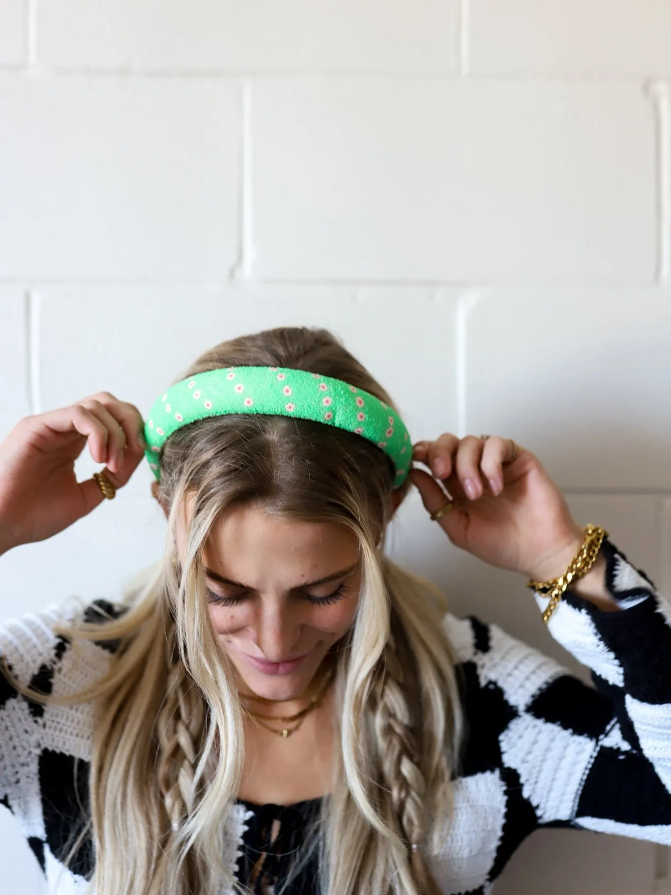 THE GREEN GIRL IS GREENER HEADBAND