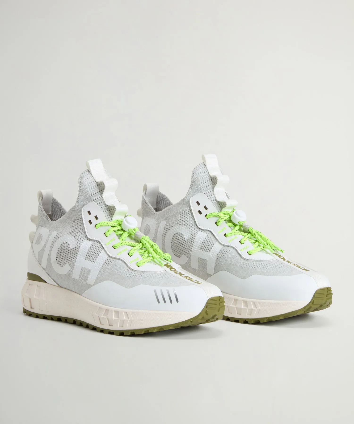 Todd Snyder x Woolrich Sneaker in Off White