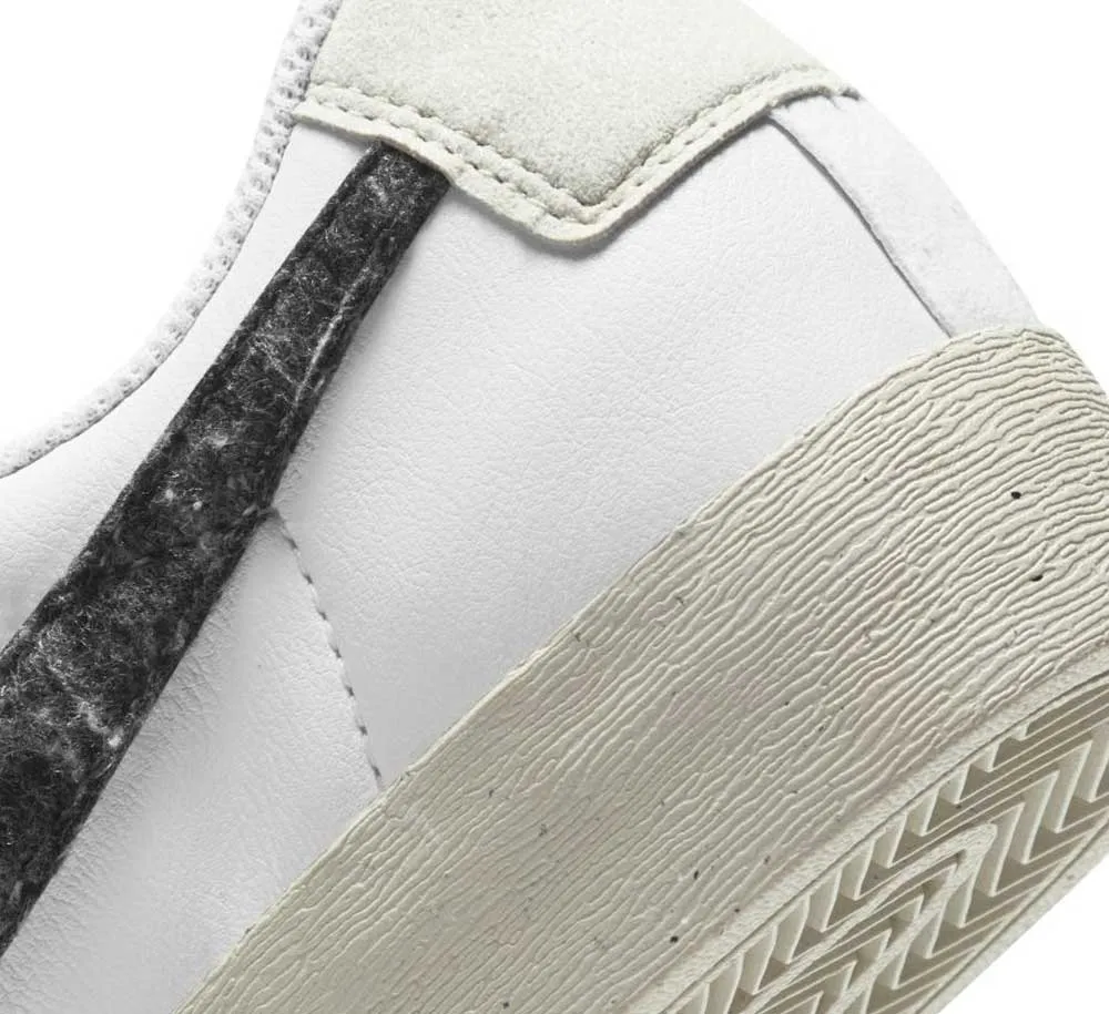 W BLAZER LOW SE