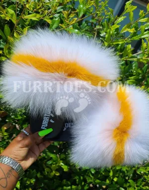 WHITE EMBLEM FLUFFY