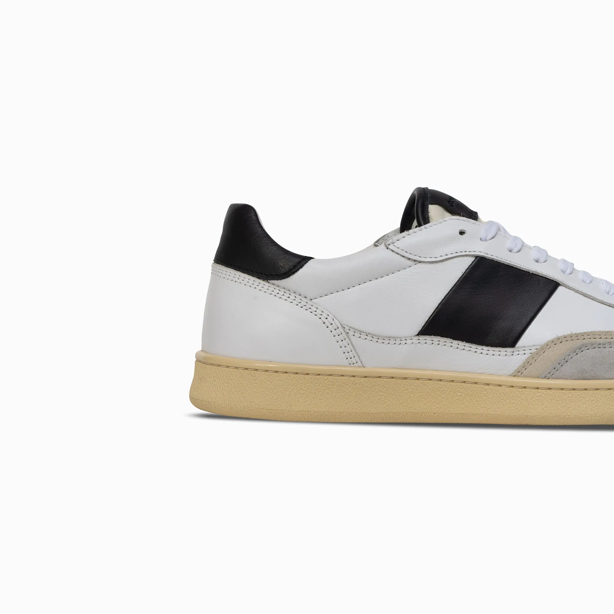 Women's Court II - Chalk