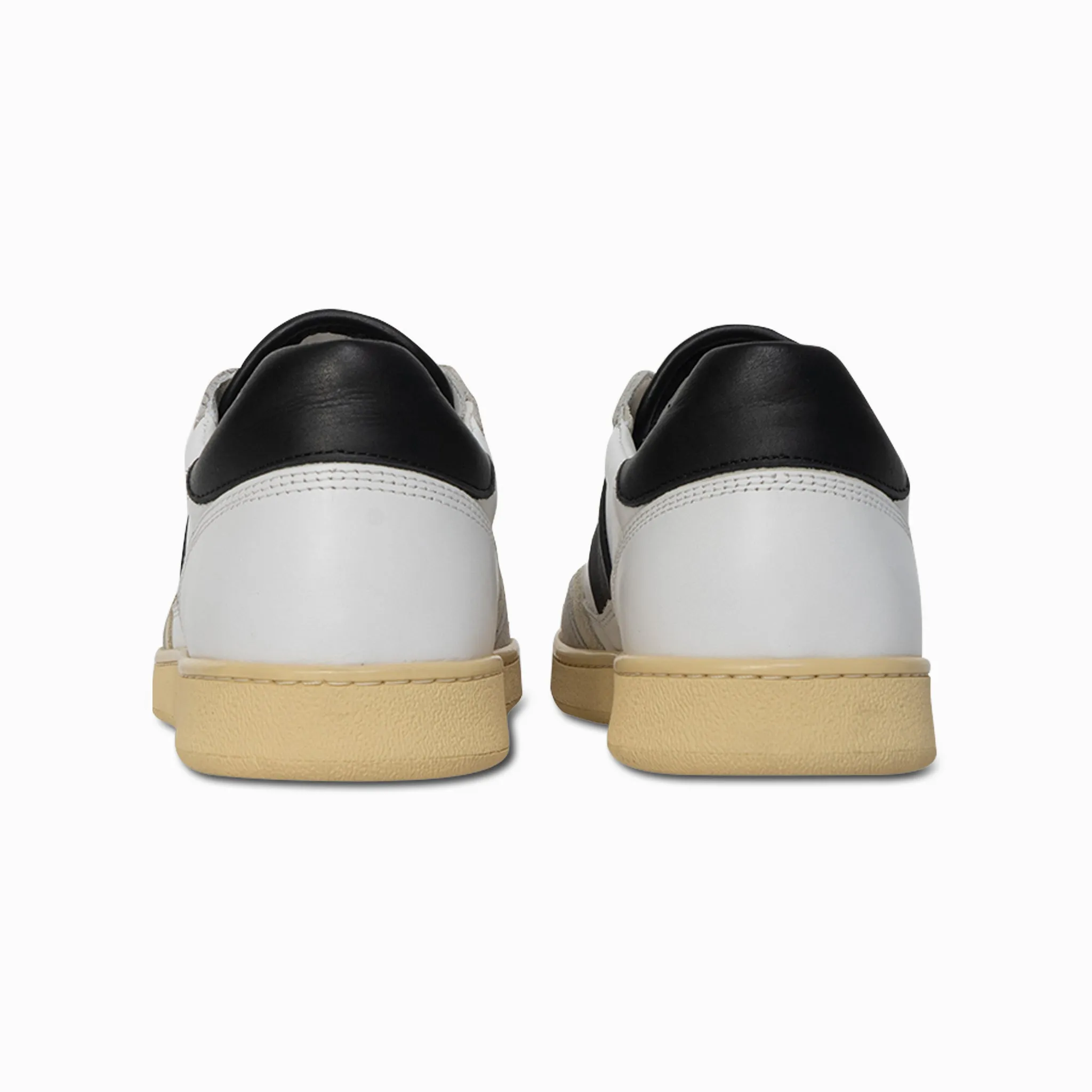 Women's Court II - Chalk