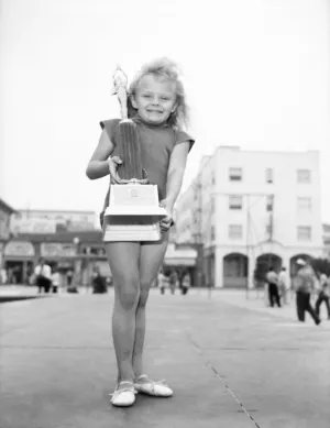 [Young girl in soft shoes], Santa Monica
